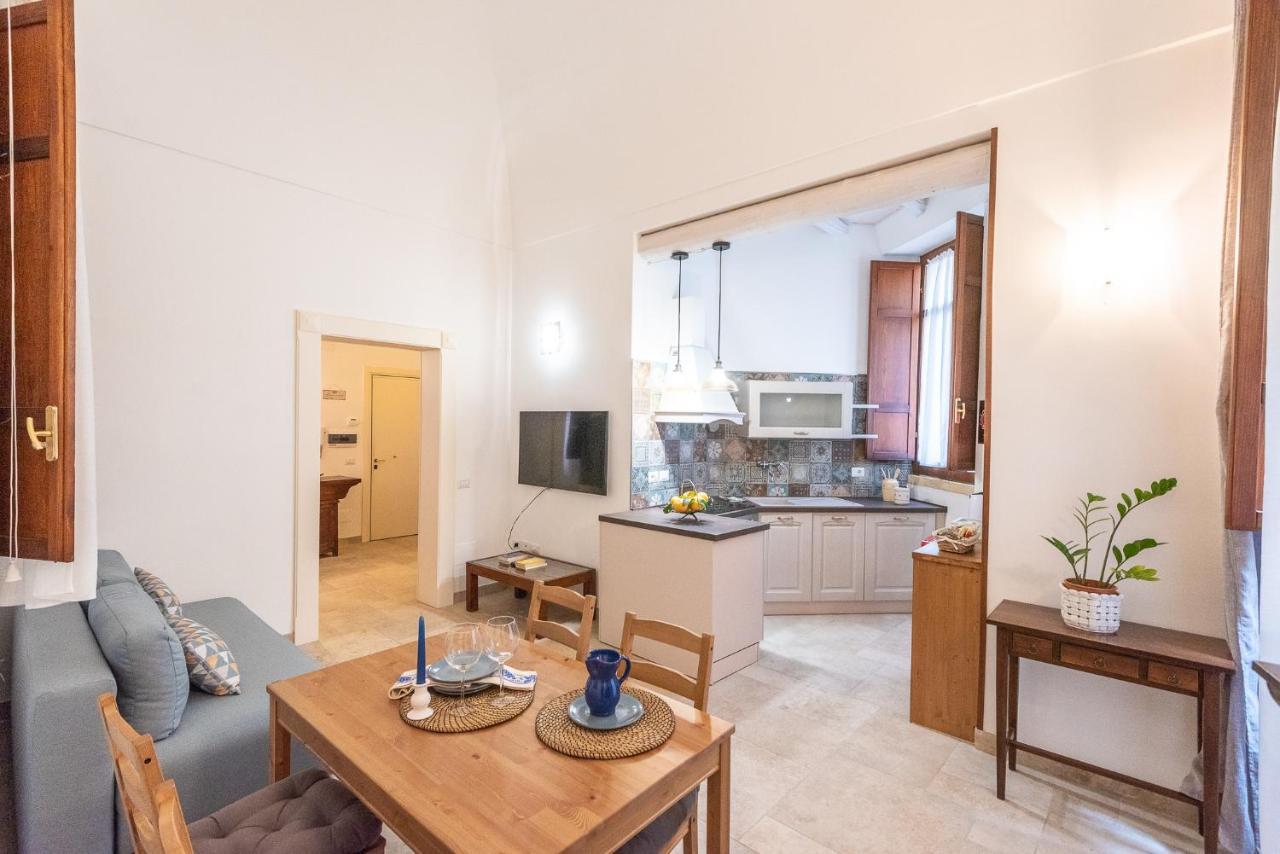 Rubichi 6 - Old Town Apartment Sit Lecce Exteriér fotografie